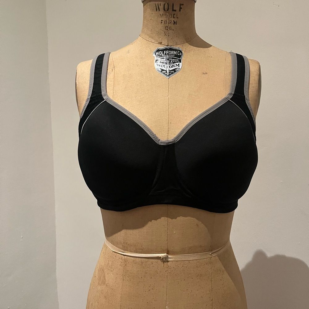 Wacoal Sports Bra